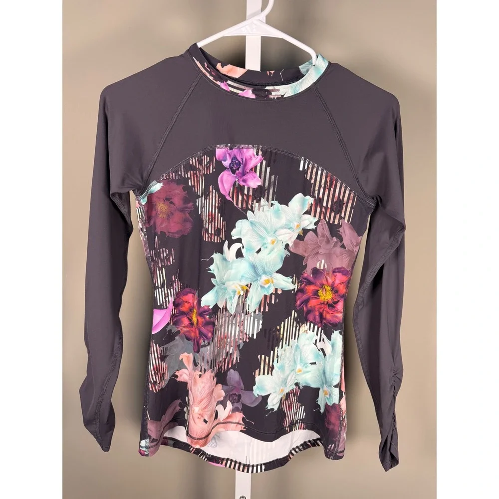CALIA Carrie Underwood Floral Long Sleeve Rash Guard Swim Top XS NWT